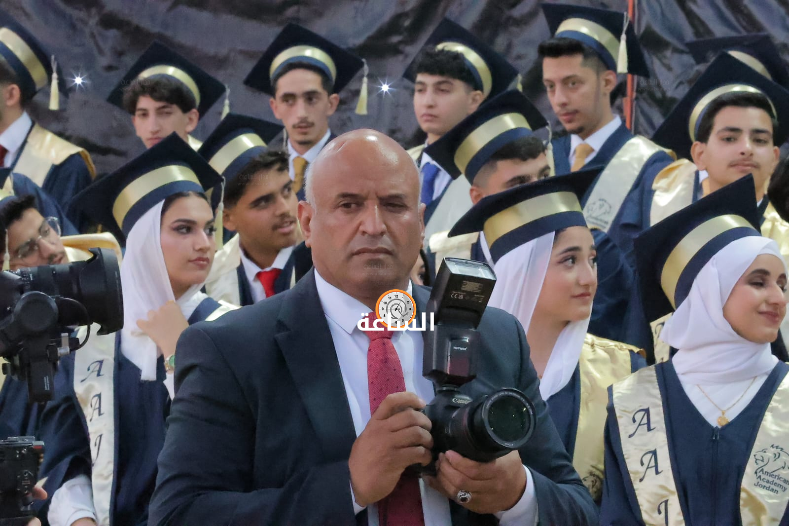 Madar Al-Saa Images 0.24870627985431093