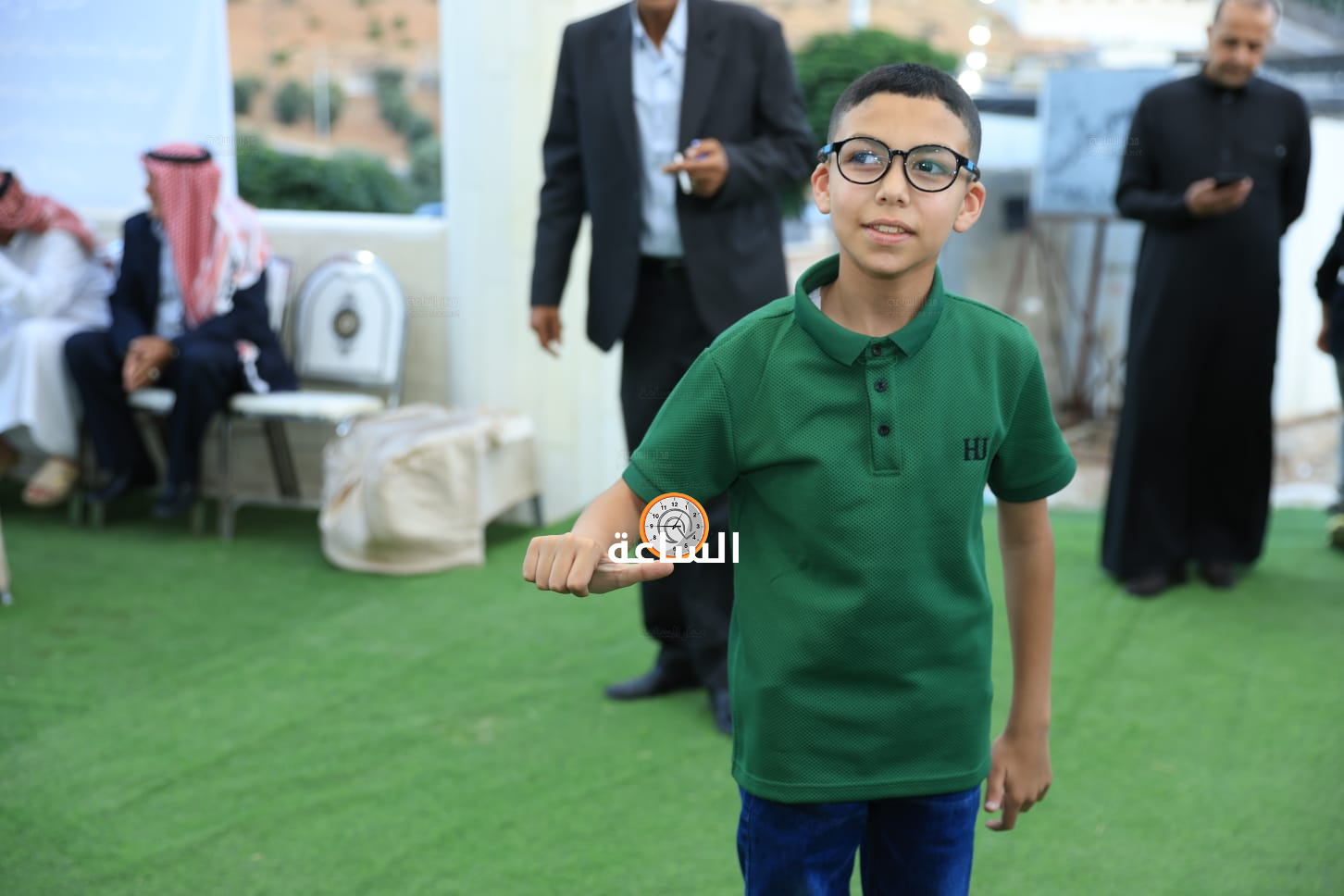 Madar Al-Saa Images 0.32604132865245816