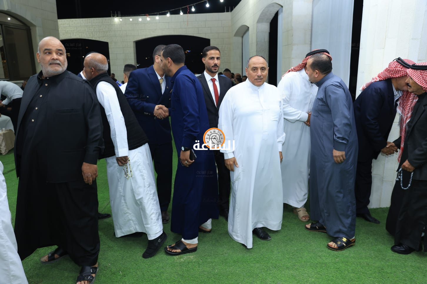 Madar Al-Saa Images 0.3986916147044328