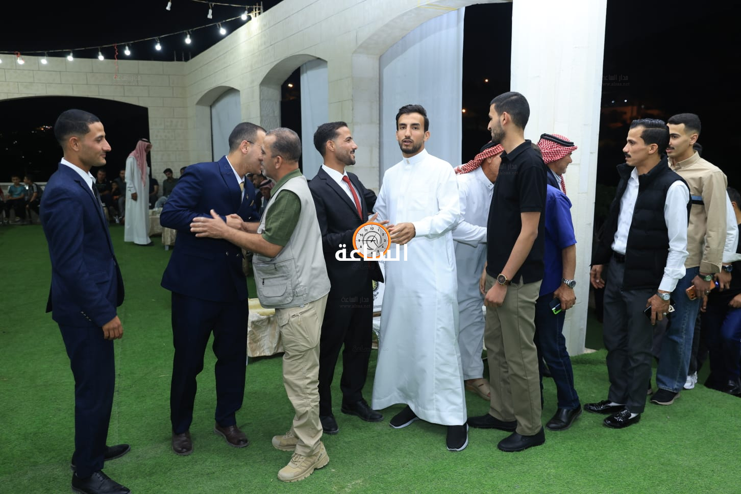 Madar Al-Saa Images 0.26127160294587326
