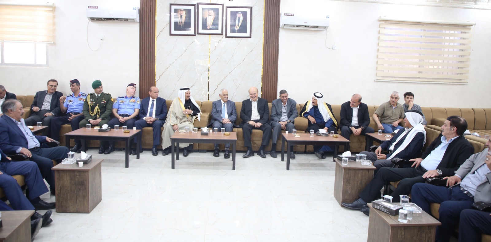 Madar Al-Saa Images 0.7632681748847796