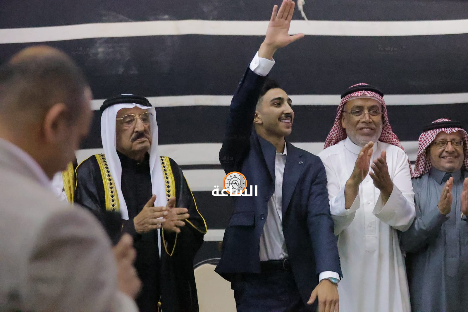 Madar Al-Saa Images 0.3698868633980761