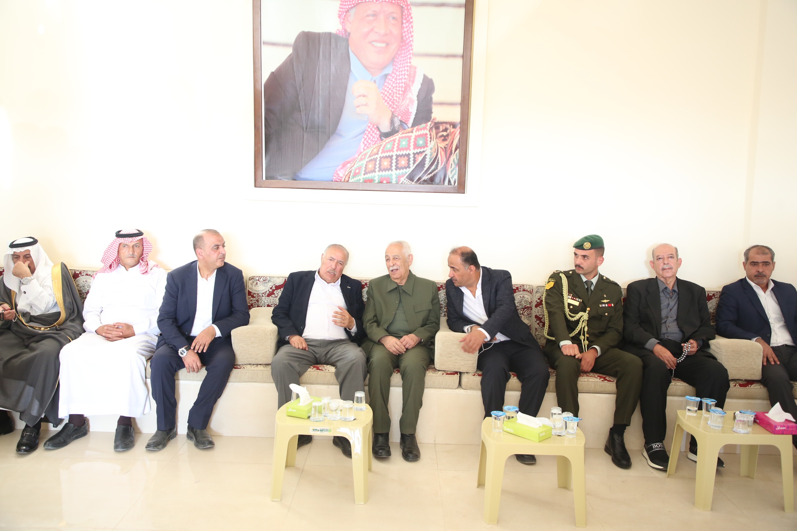 Madar Al-Saa Images 0.24245175399676278