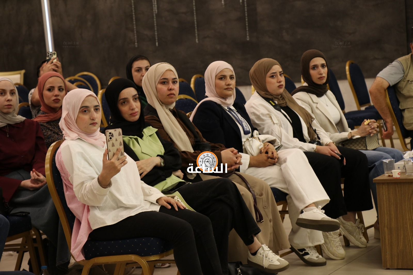 Madar Al-Saa Images 0.7754251183692232