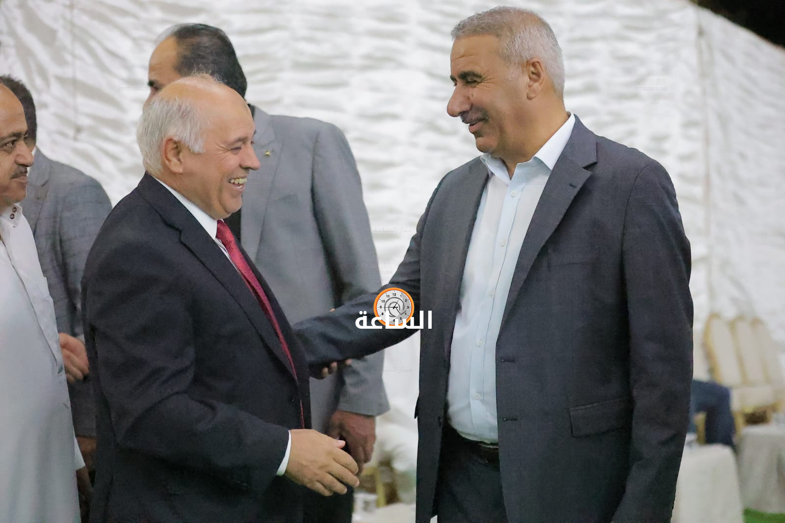 Madar Al-Saa Images 0.8502168956352495