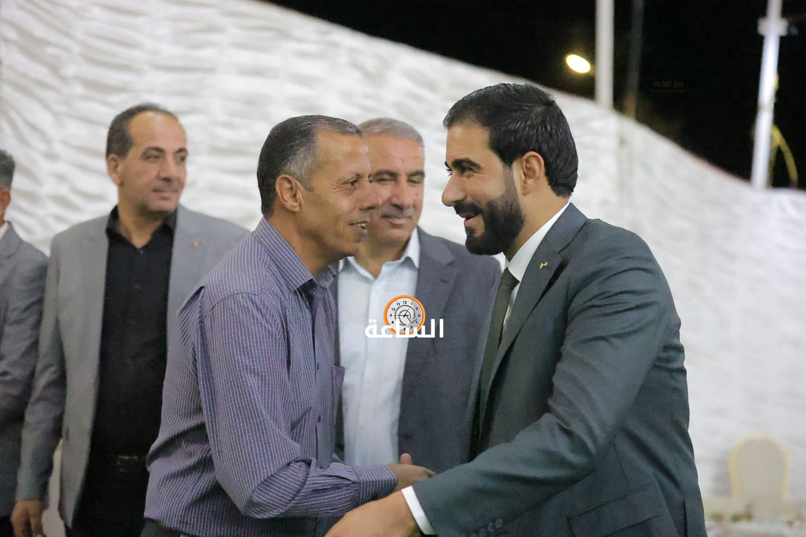 Madar Al-Saa Images 0.3855582245338687