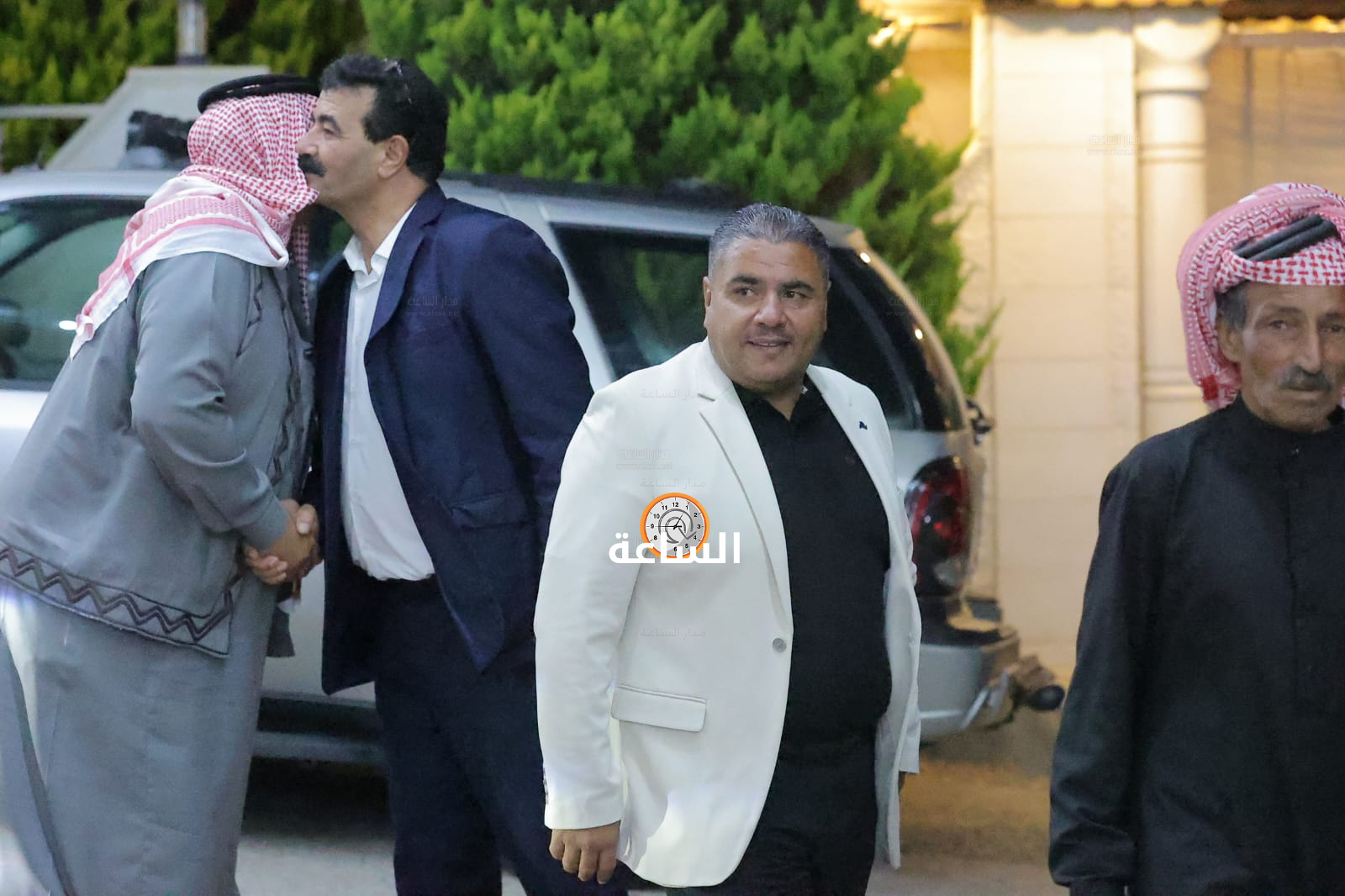 Madar Al-Saa Images 0.18164805187817168