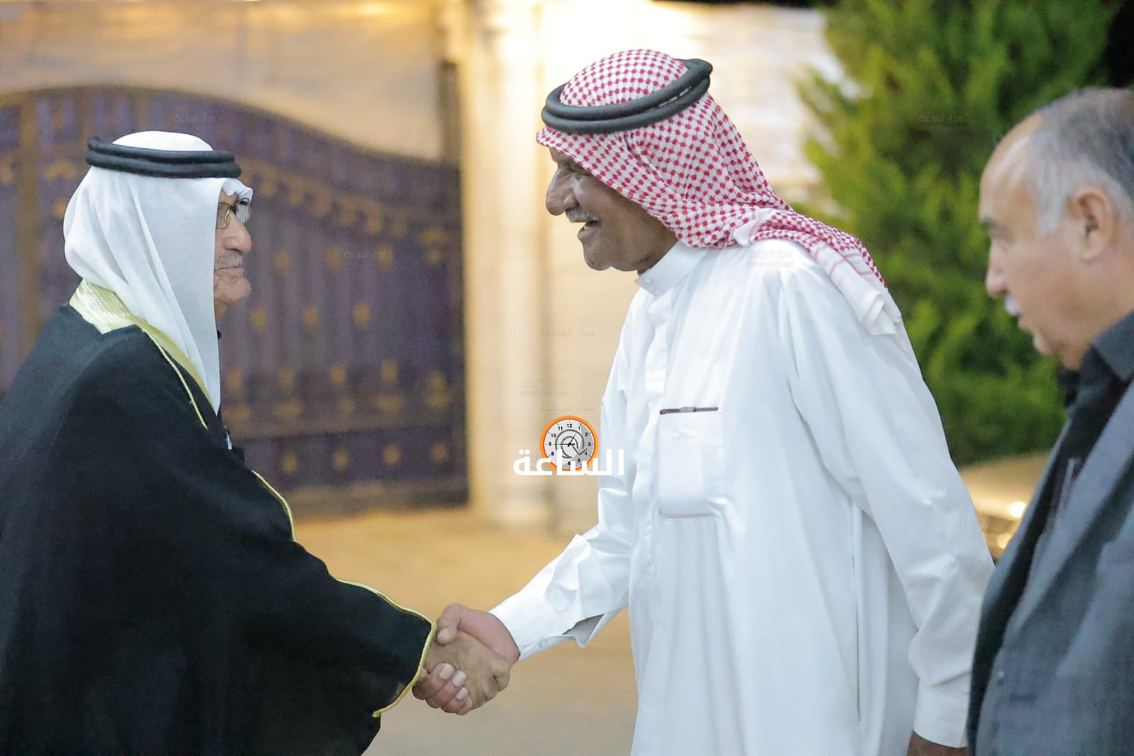 Madar Al-Saa Images 0.24265162402293117