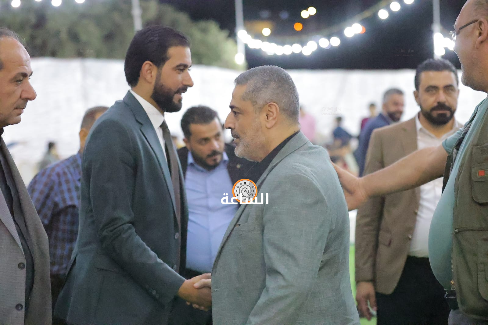 Madar Al-Saa Images 0.4144015481859614