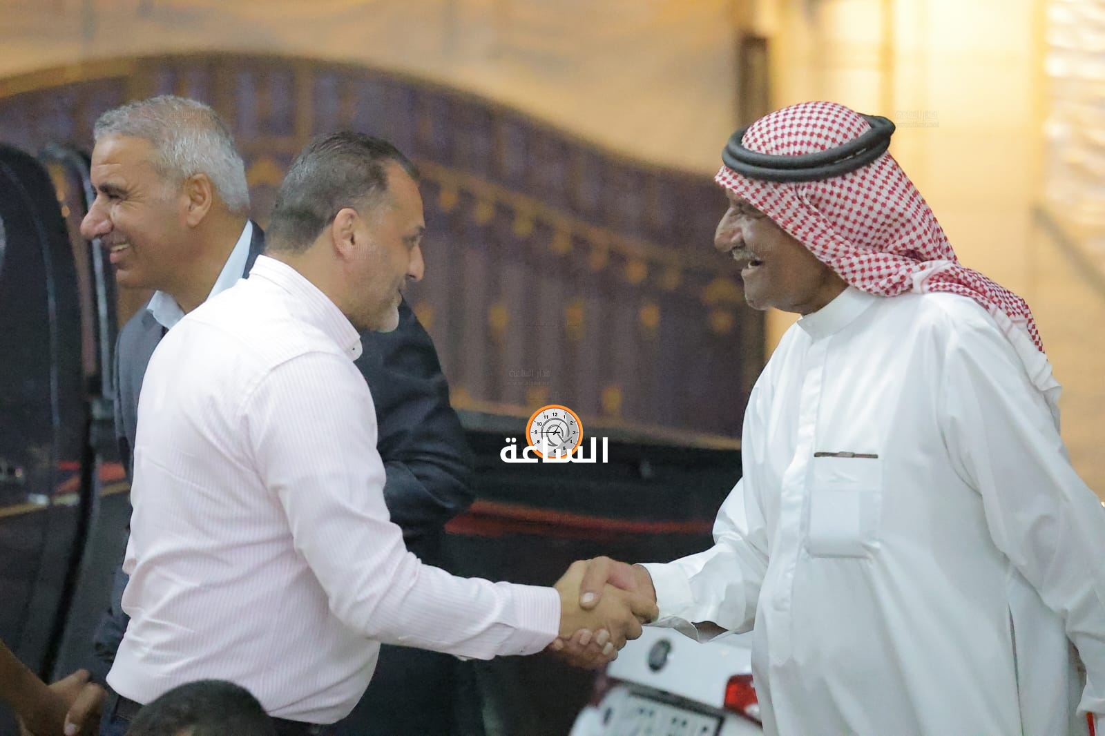 Madar Al-Saa Images 0.5767271776395597