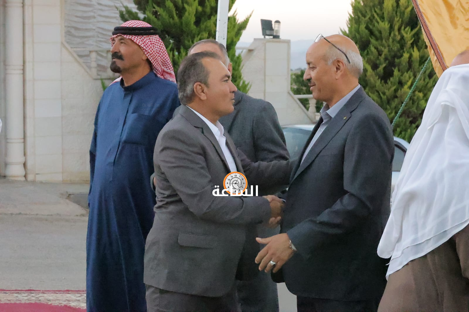 Madar Al-Saa Images 0.08236460299649373