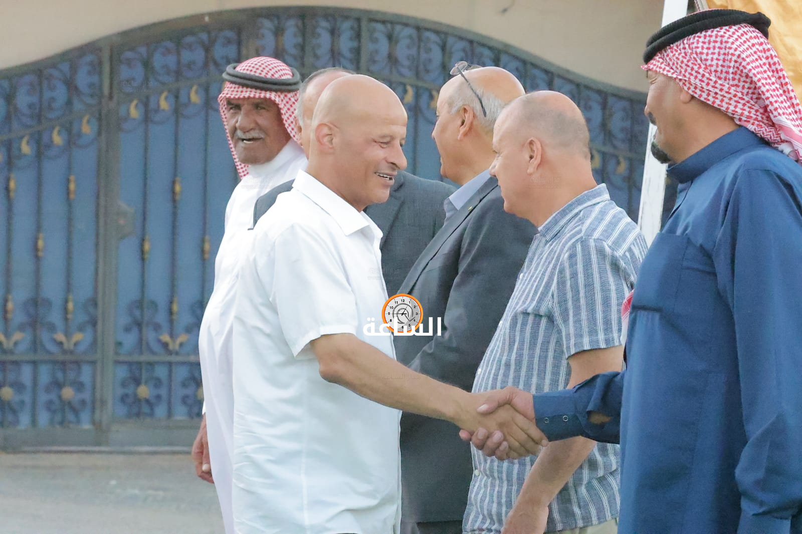 Madar Al-Saa Images 0.8724157235024449