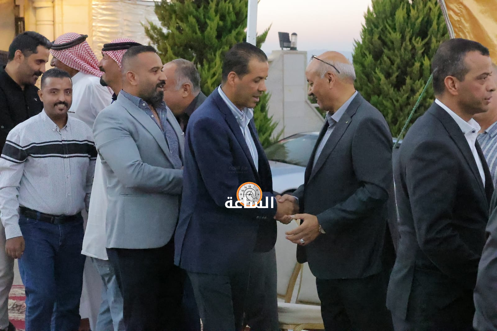 Madar Al-Saa Images 0.6982369805194469
