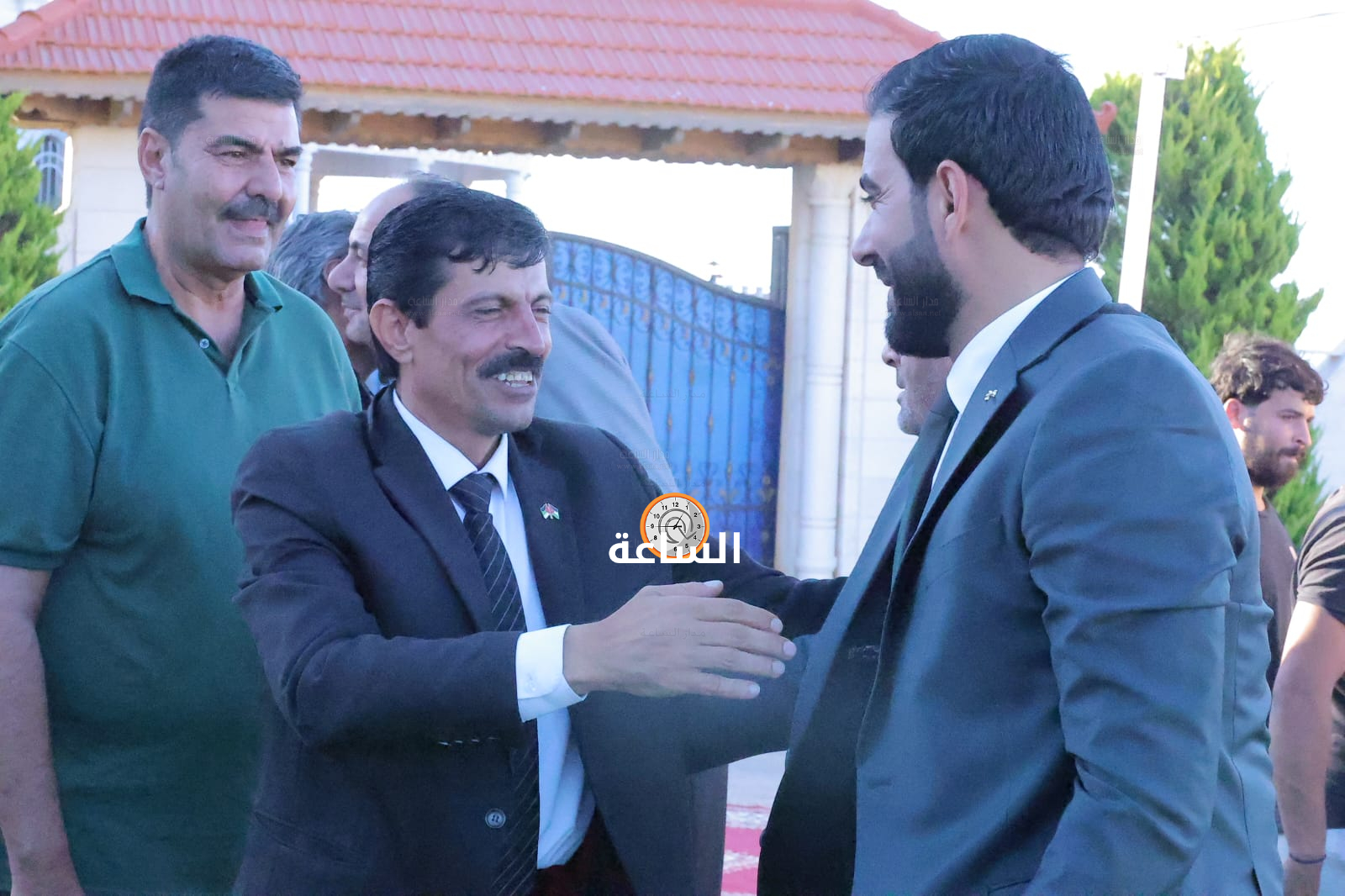 Madar Al-Saa Images 0.7916084234437218