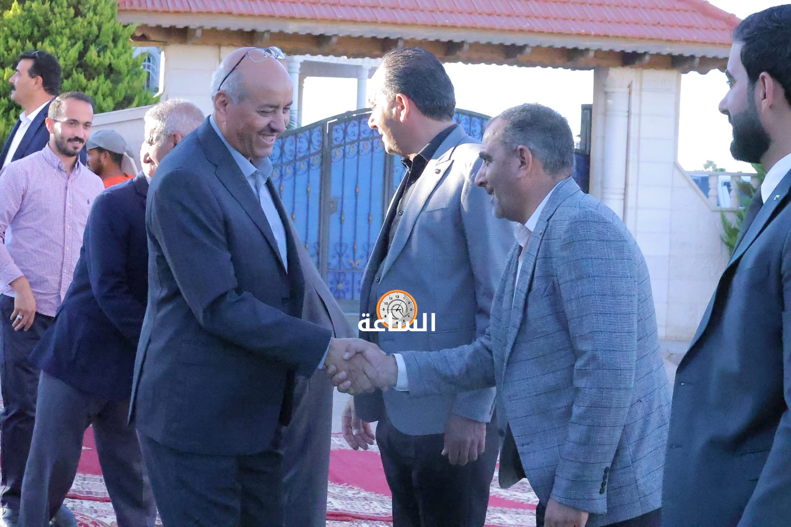 Madar Al-Saa Images 0.39003578545466633
