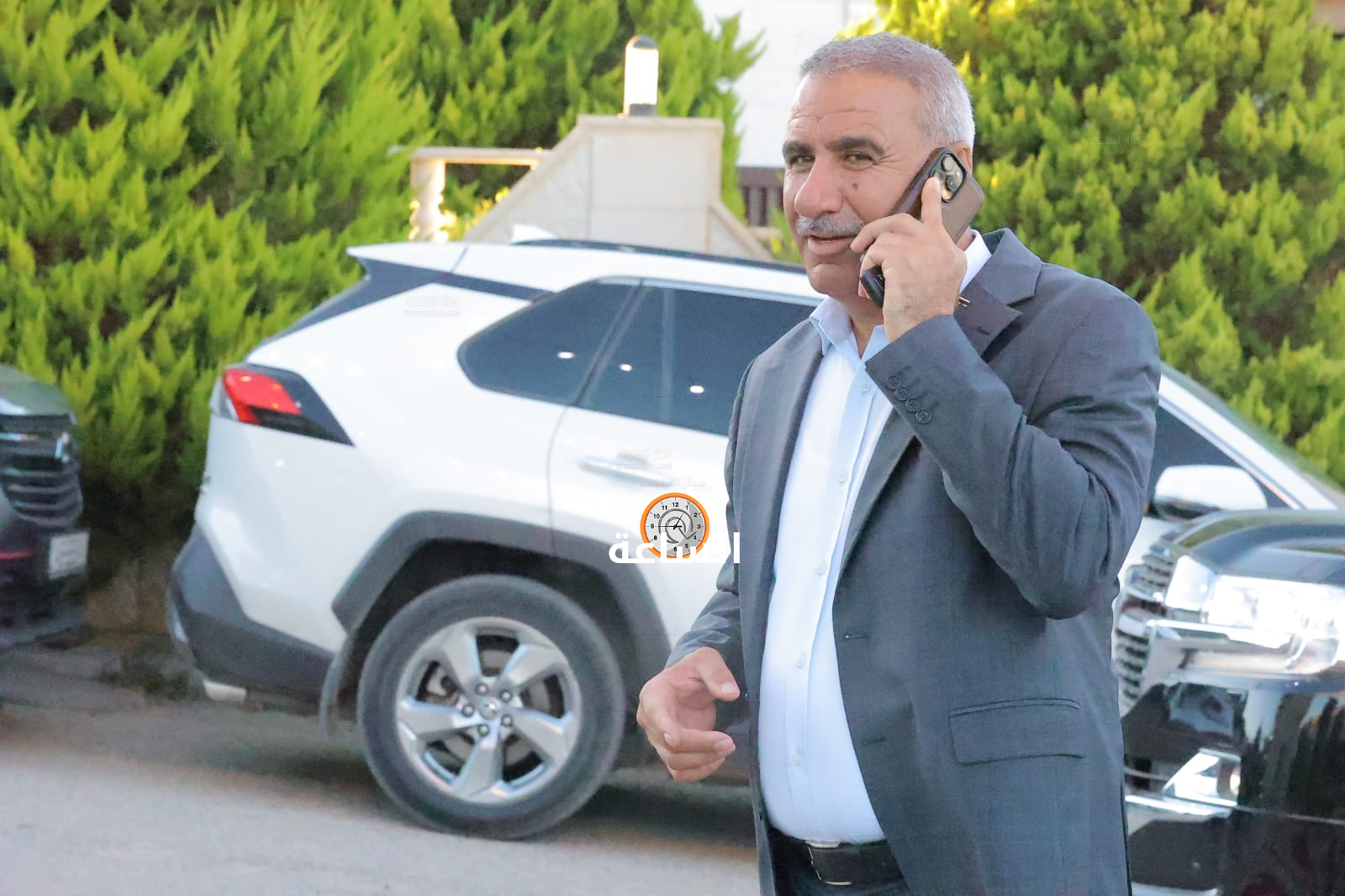 Madar Al-Saa Images 0.9845470858557199