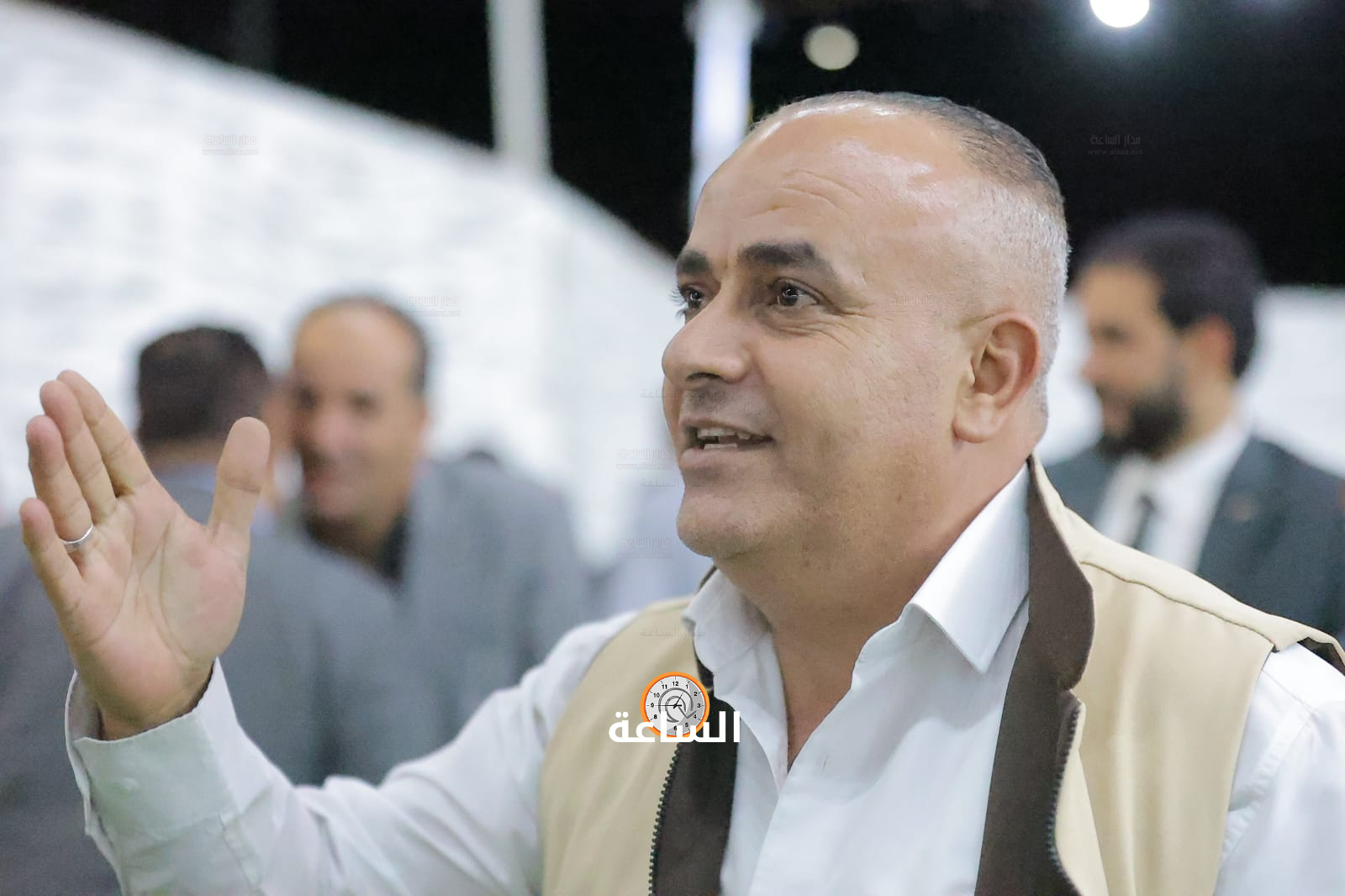 Madar Al-Saa Images 0.0892552748812081