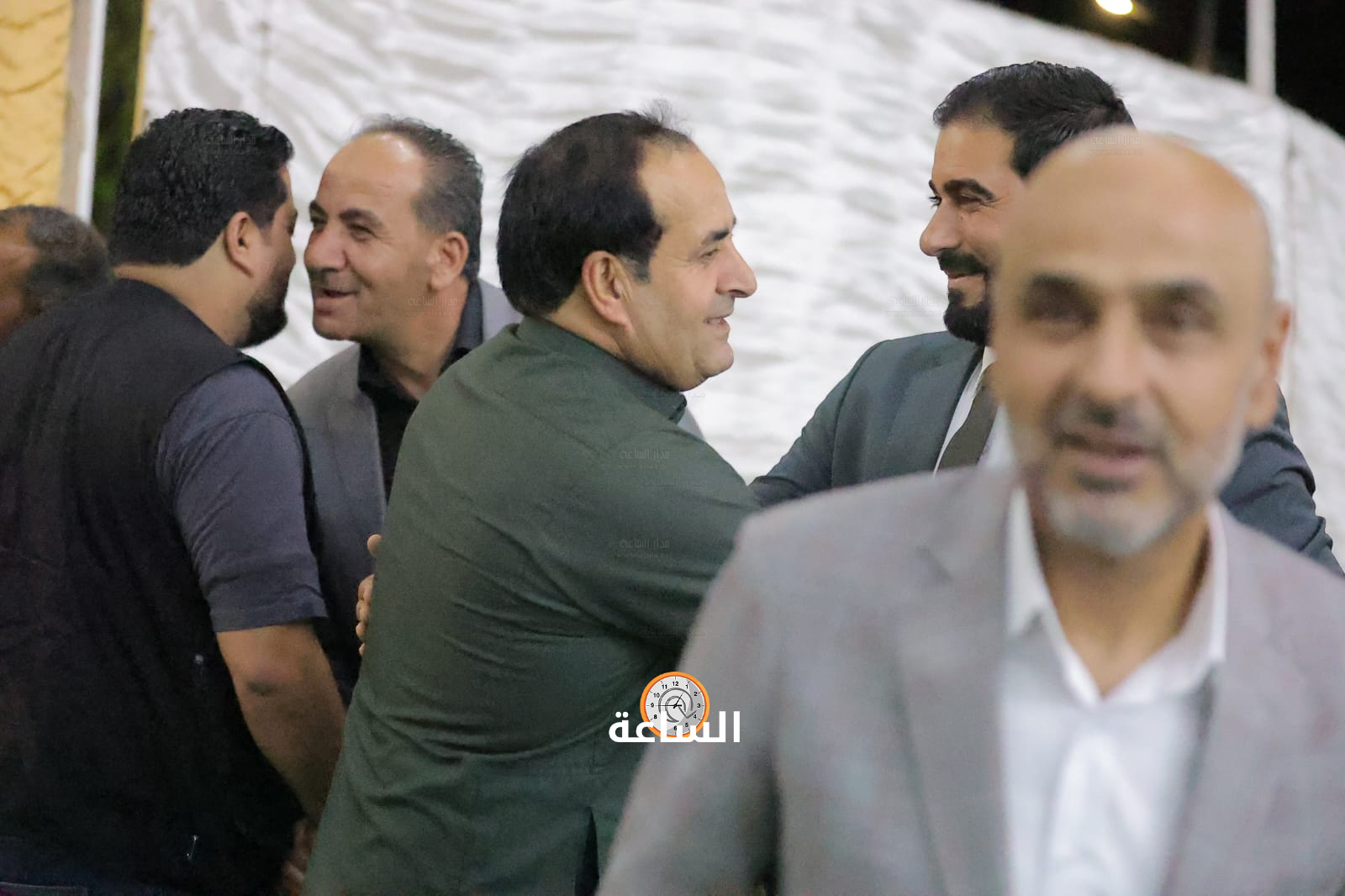 Madar Al-Saa Images 0.6473800170550728