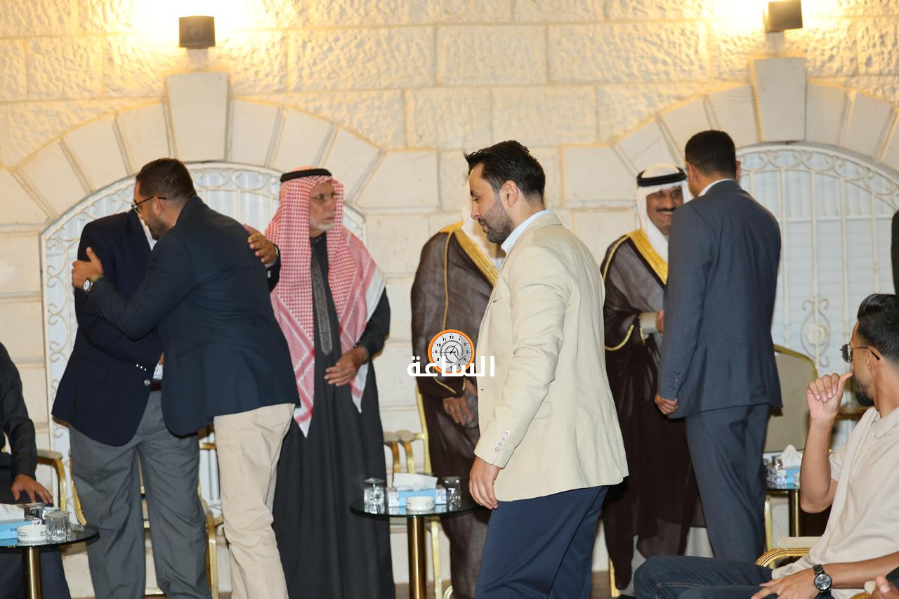 Madar Al-Saa Images 0.6864576116060543