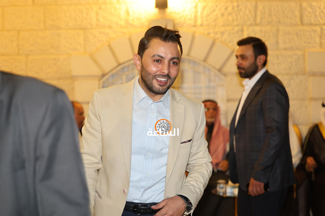 Madar Al-Saa Images 0.09625139810632821
