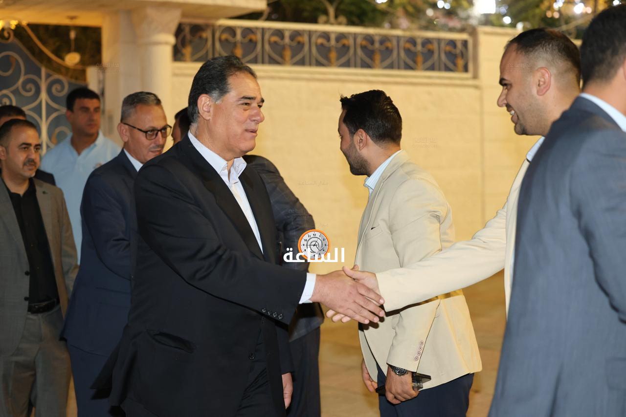 Madar Al-Saa Images 0.5601939039815833
