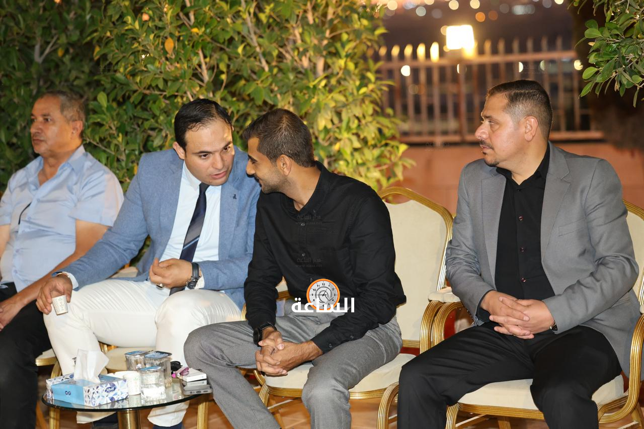 Madar Al-Saa Images 0.0241721732556871