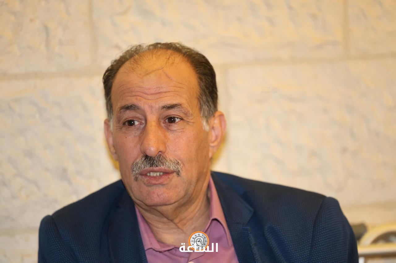 Madar Al-Saa Images 0.3524892655792464