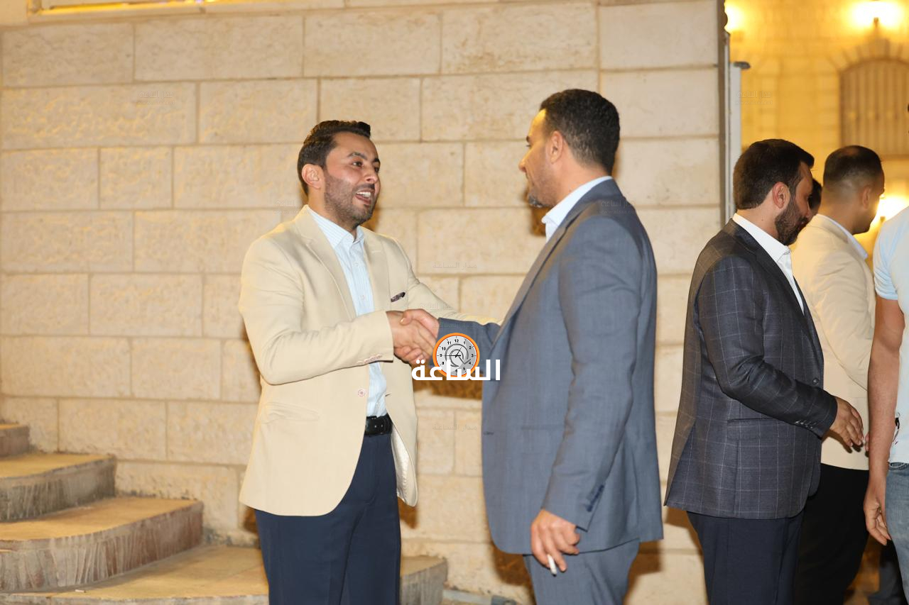 Madar Al-Saa Images 0.9854603363594906