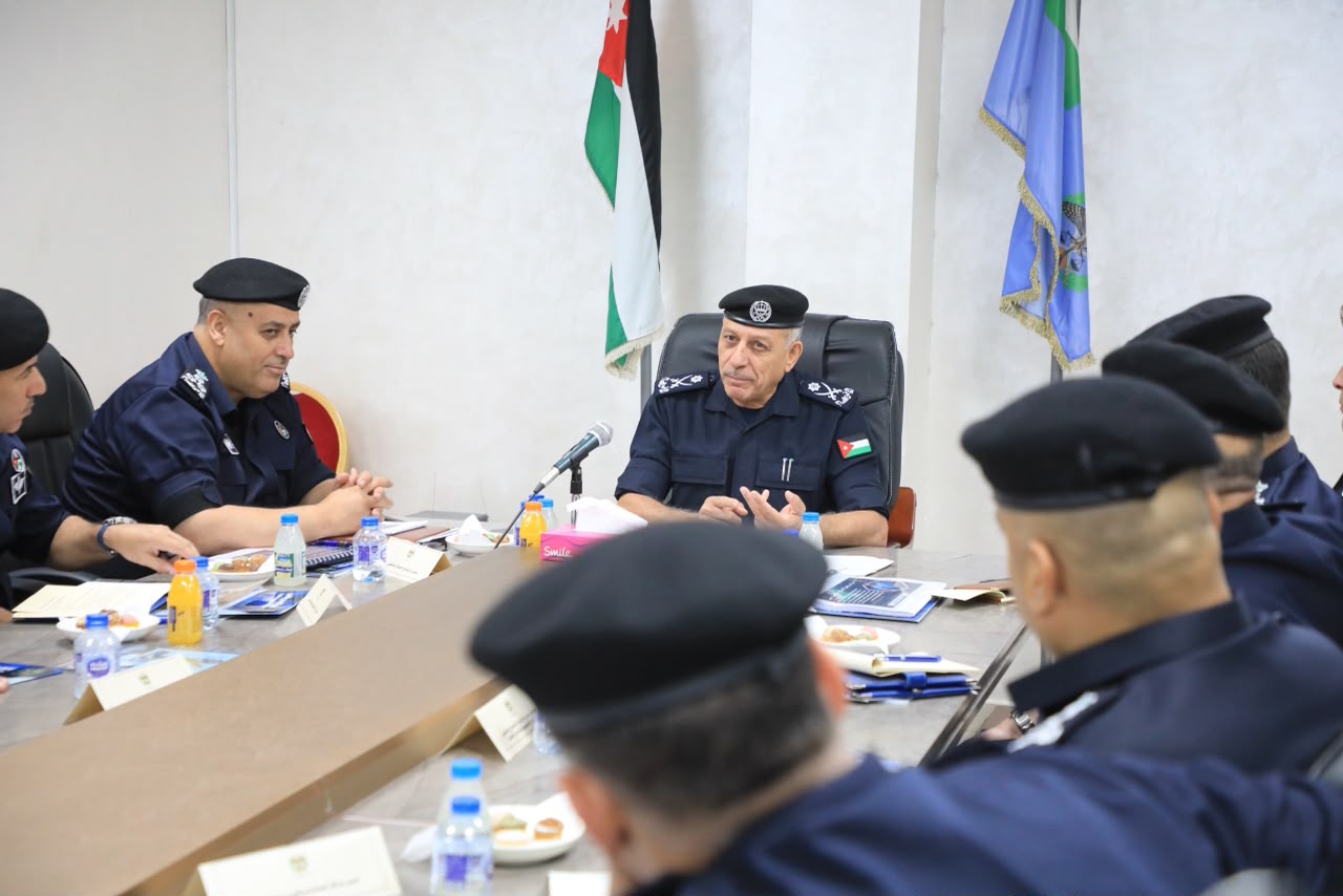 Madar Al-Saa Images 0.574834734703724