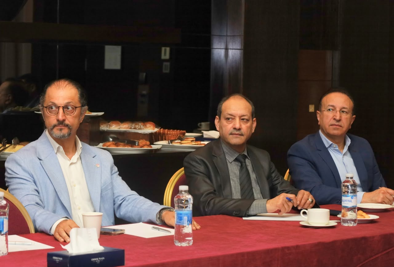 Madar Al-Saa Images 0.4363302845482281