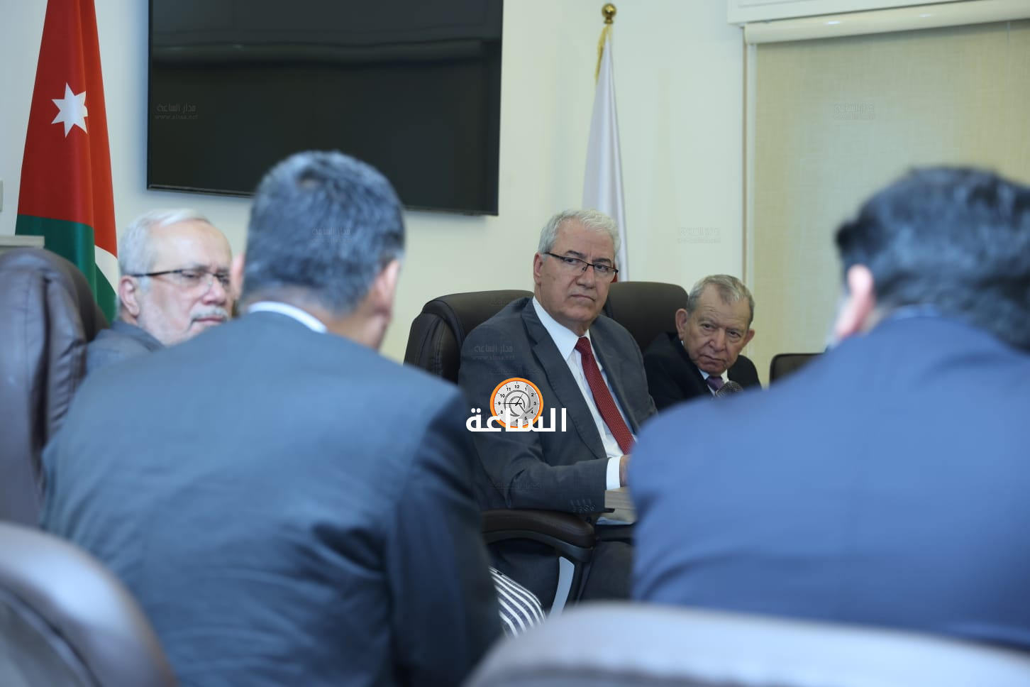 Madar Al-Saa Images 0.3135954224117091