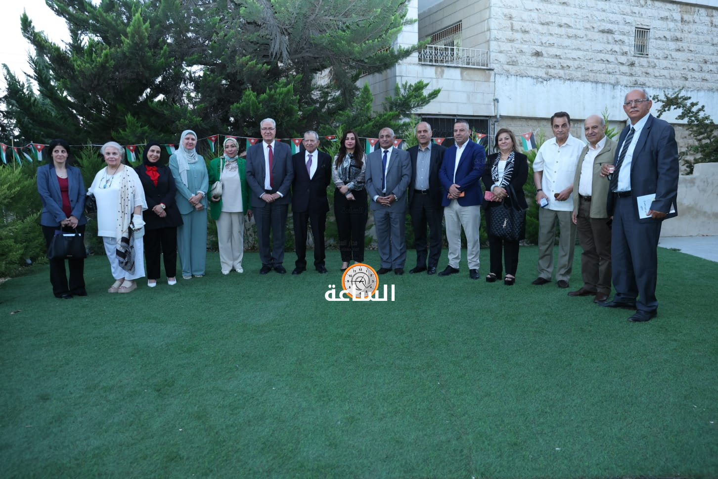 Madar Al-Saa Images 0.41456065896845307
