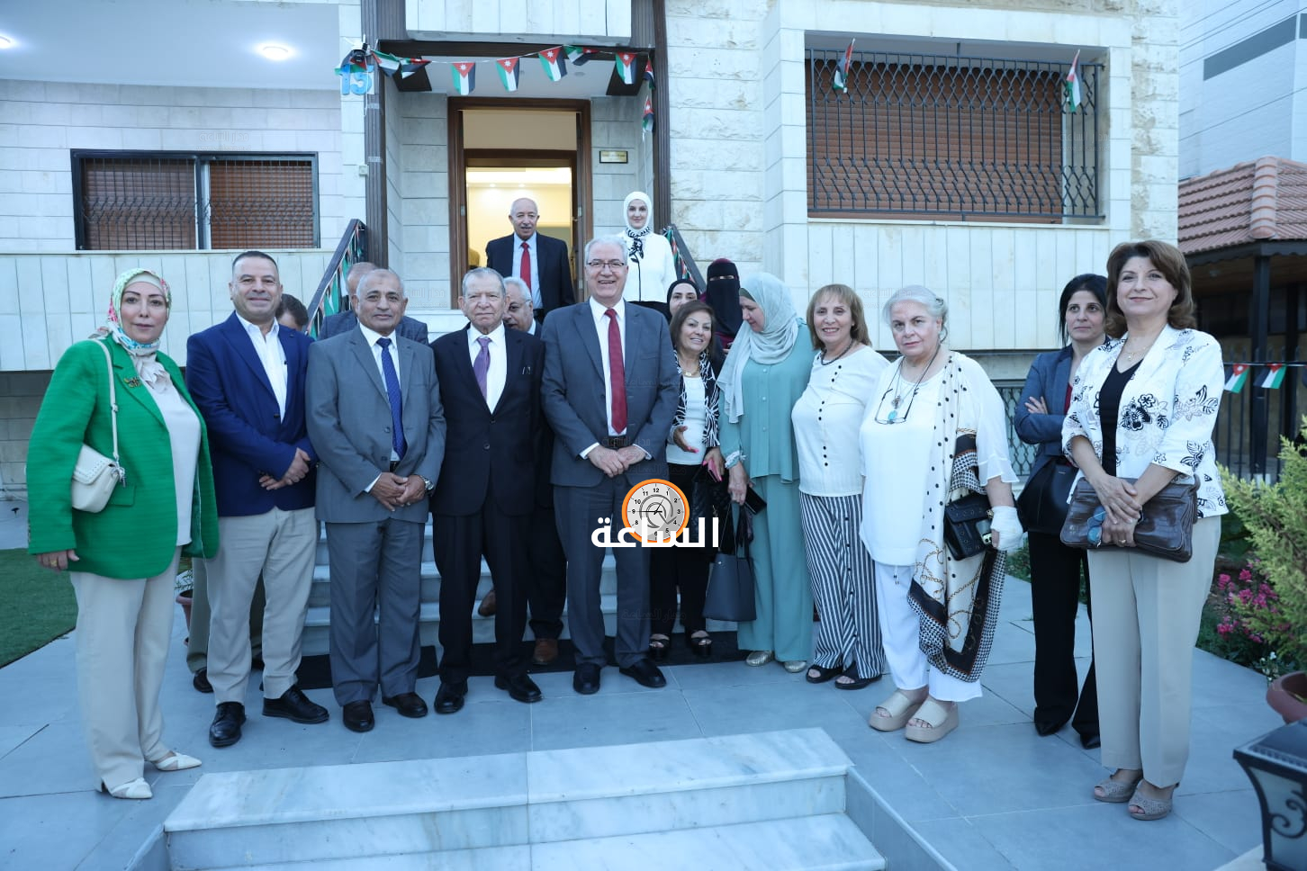 Madar Al-Saa Images 0.05441389877049929