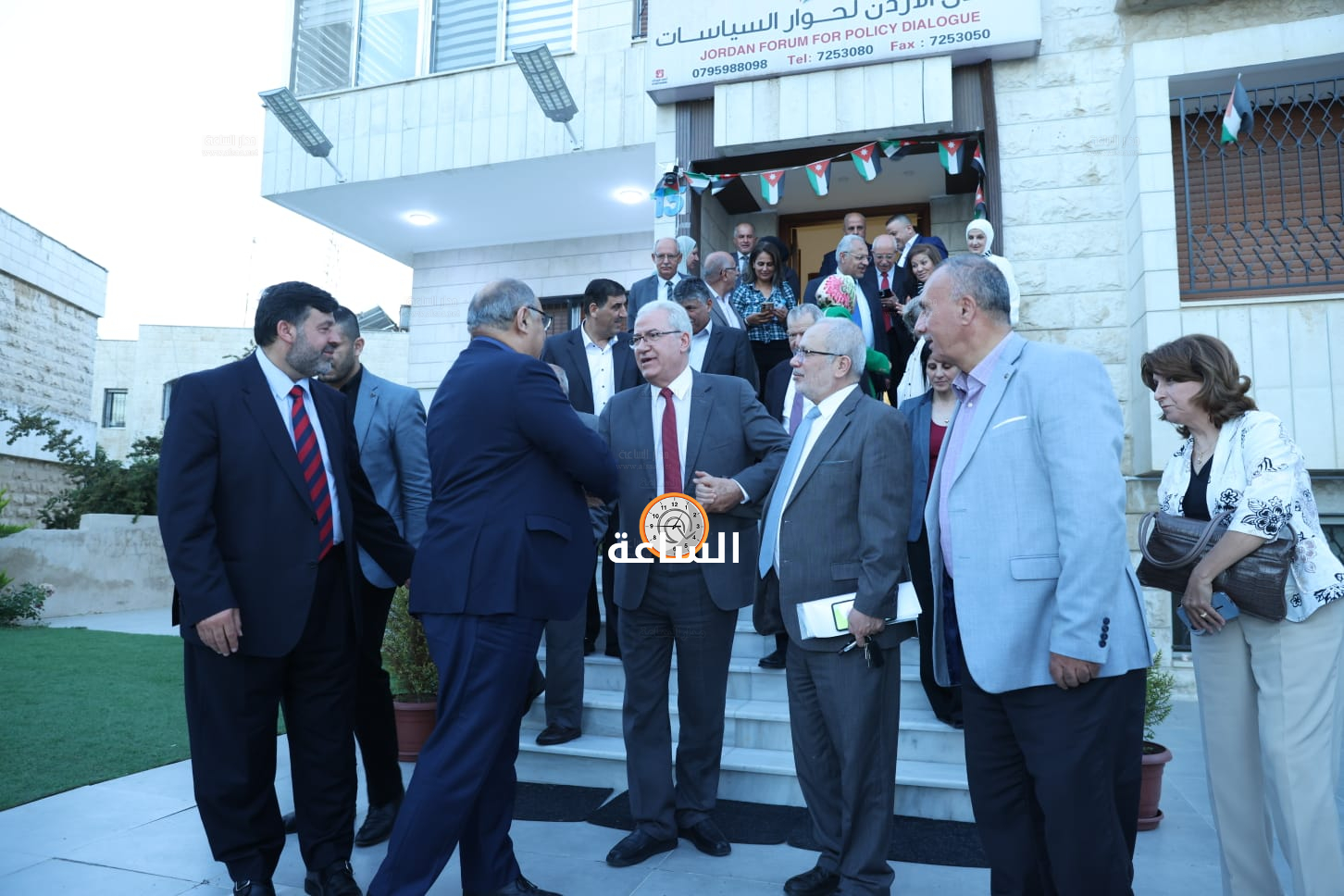 Madar Al-Saa Images 0.8961370995227296