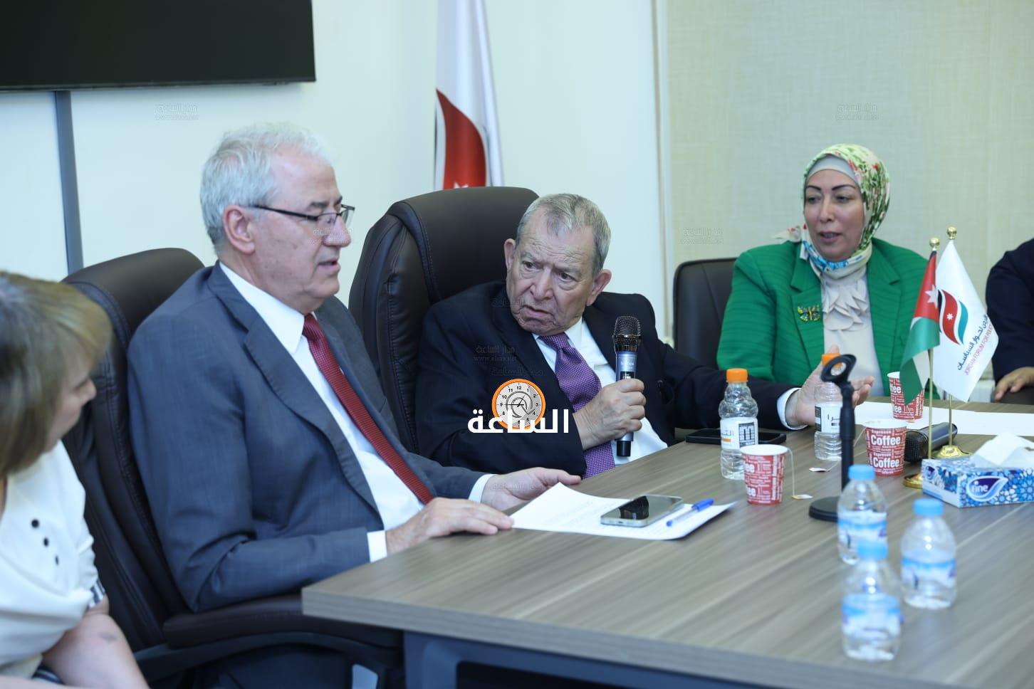 Madar Al-Saa Images 0.6520351331682392
