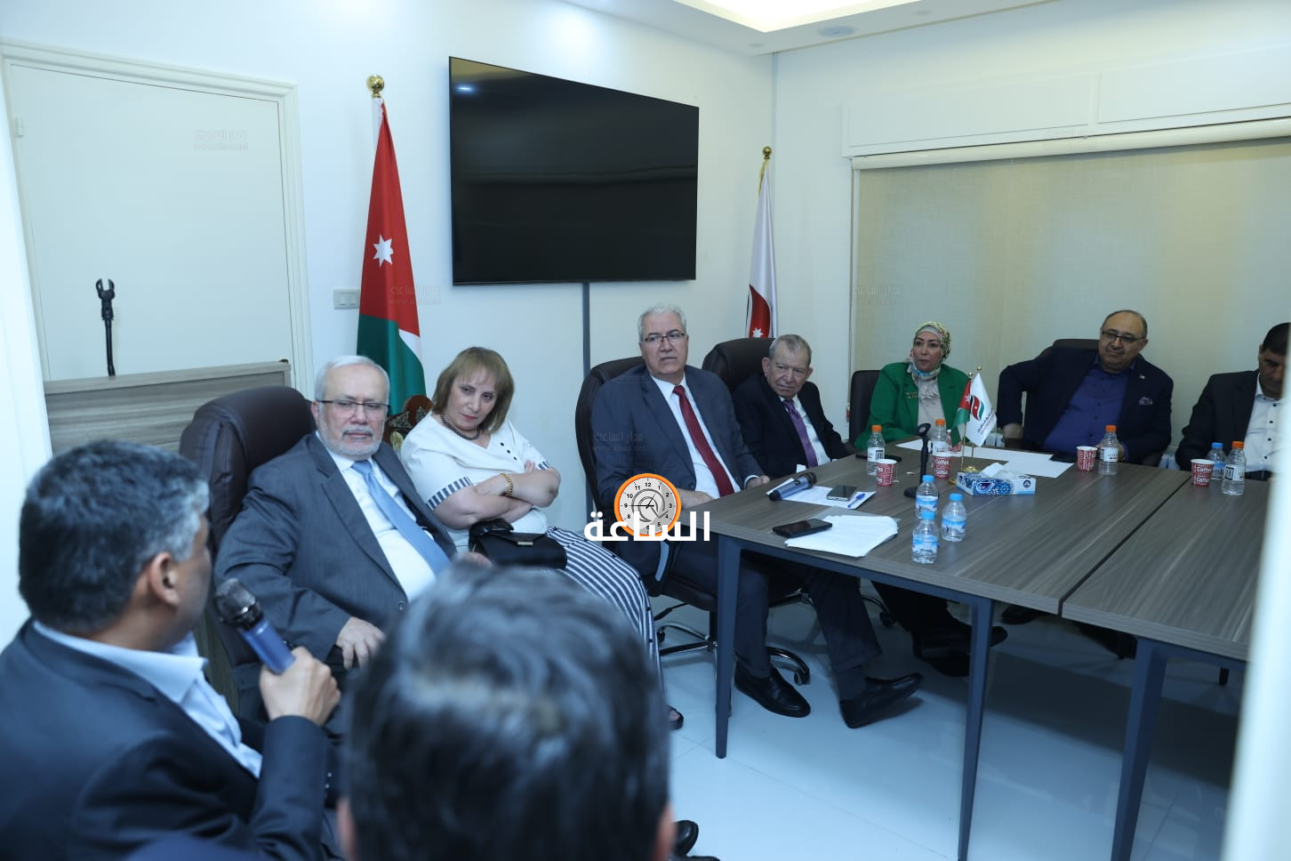 Madar Al-Saa Images 0.7238265561205747