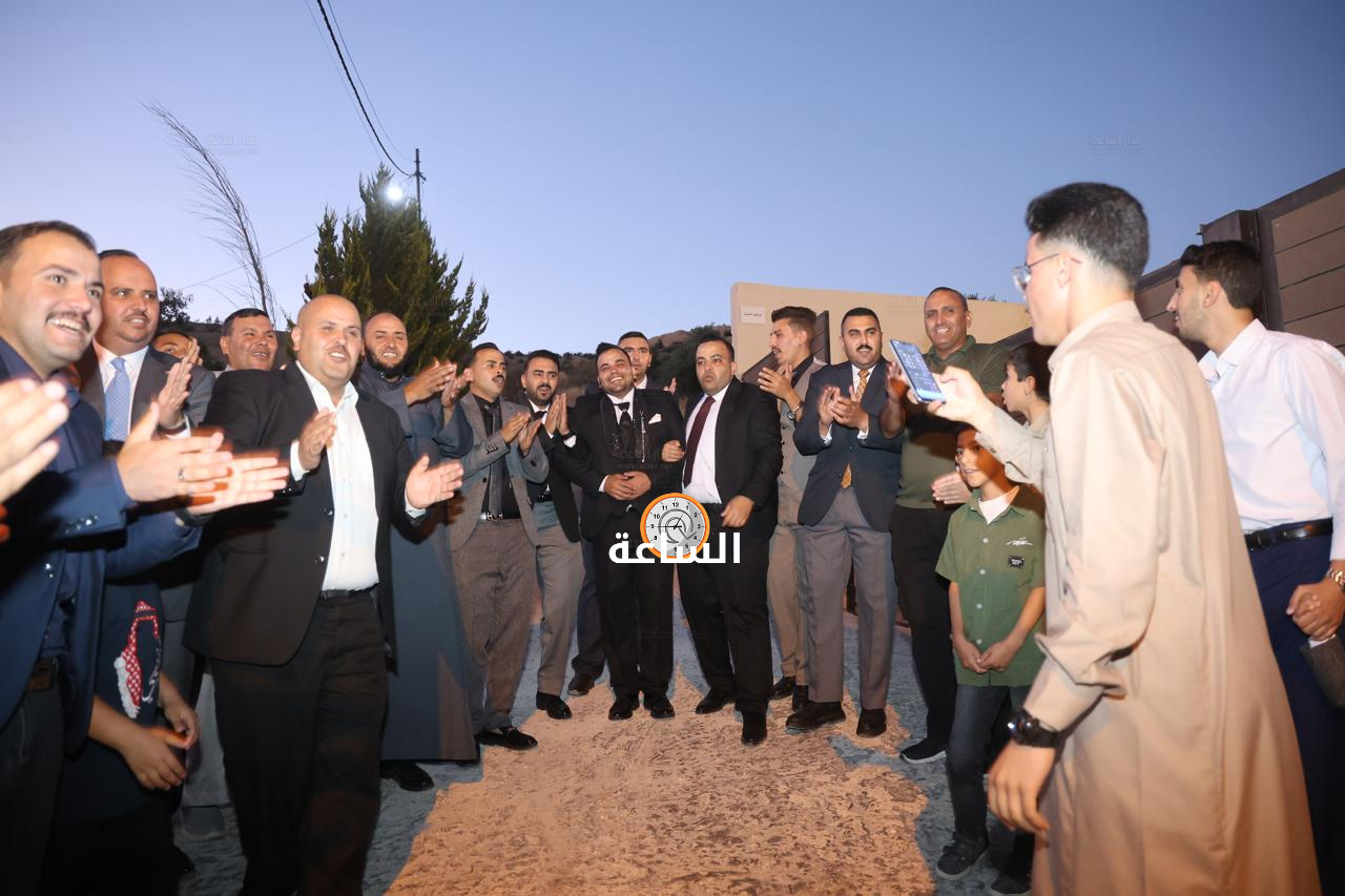 Madar Al-Saa Images 0.3639710111676877