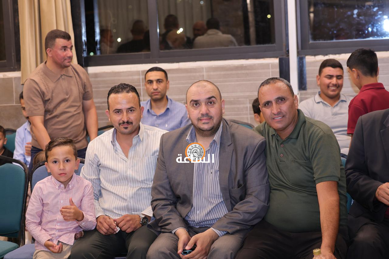 Madar Al-Saa Images 0.5696341655325352