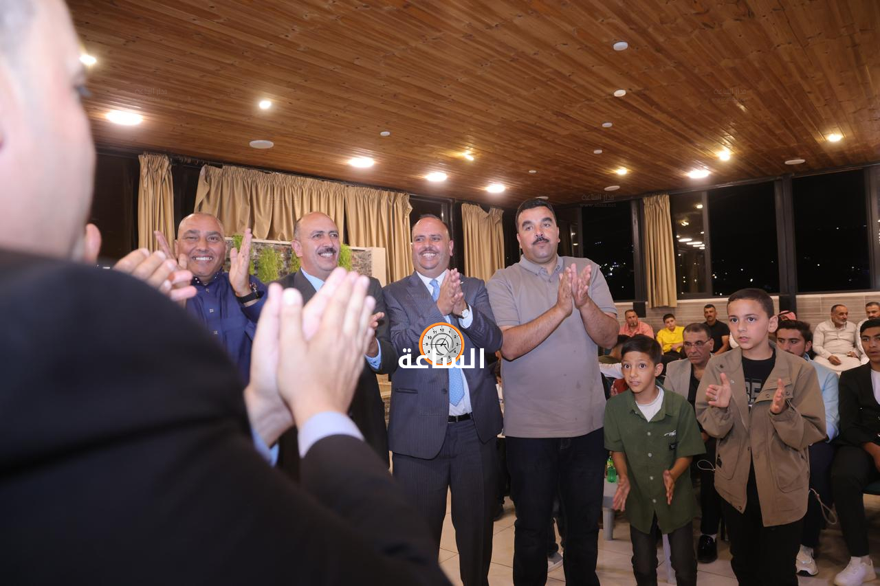 Madar Al-Saa Images 0.3908175633282329
