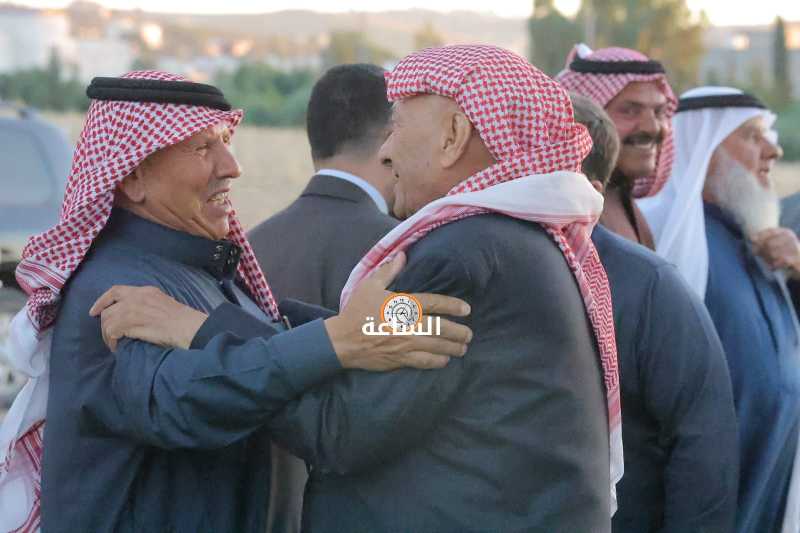 Madar Al-Saa Images 0.03581392860365862