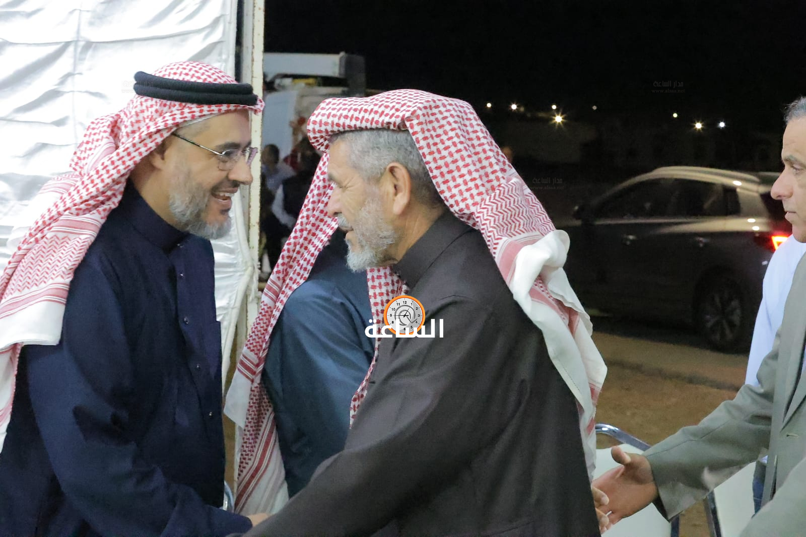 Madar Al-Saa Images 0.7255418292266405