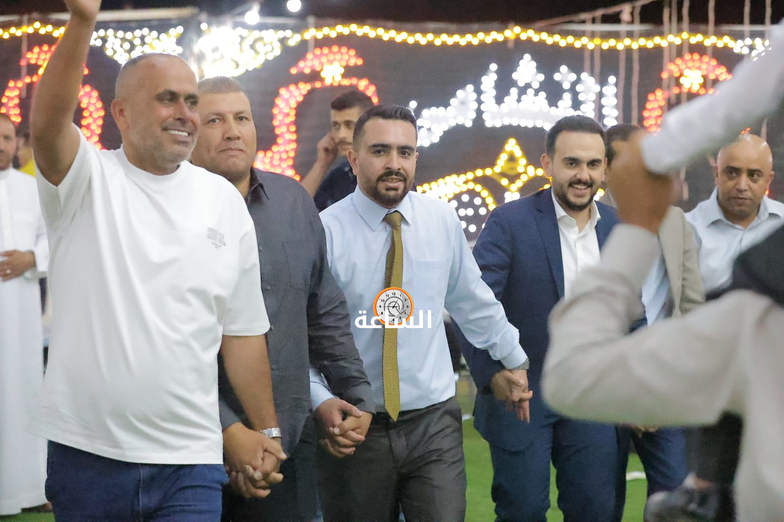 Madar Al-Saa Images 0.16014912035935003
