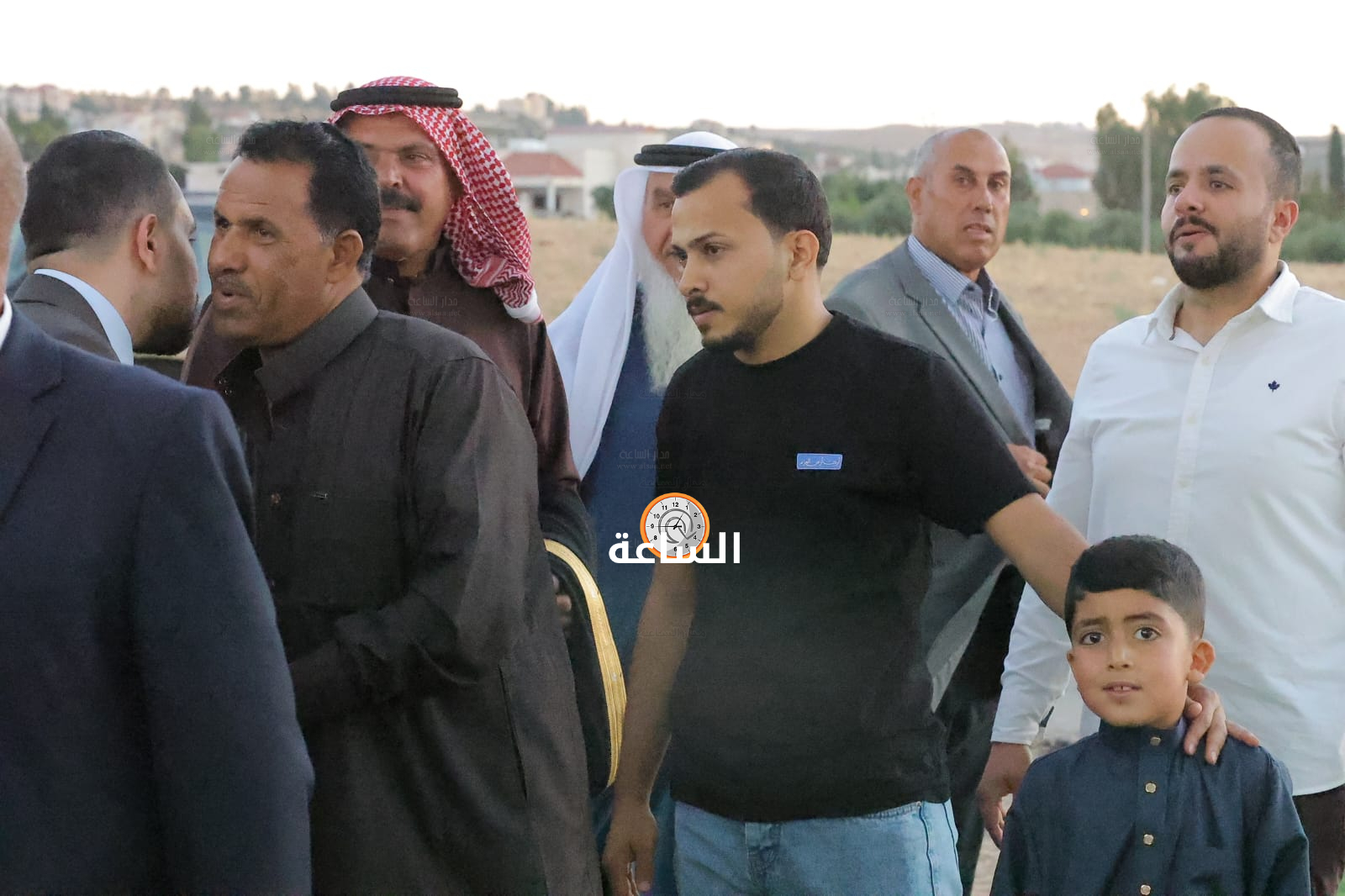 Madar Al-Saa Images 0.3288620572396789