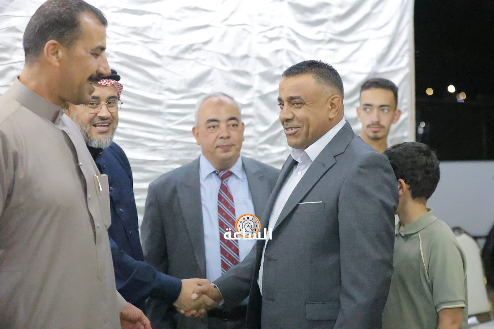 Madar Al-Saa Images 0.2364892271854292