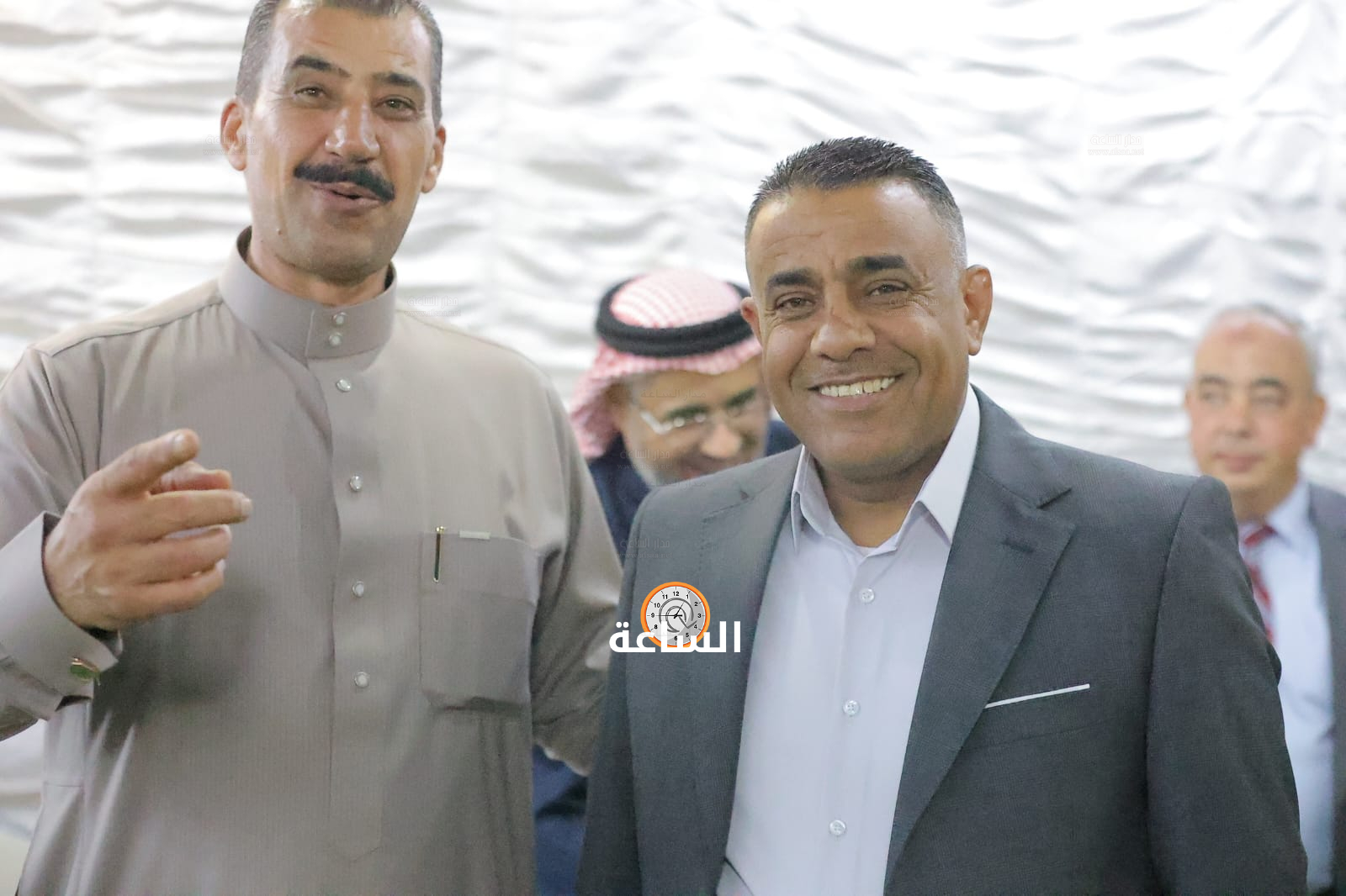 Madar Al-Saa Images 0.73758733762779