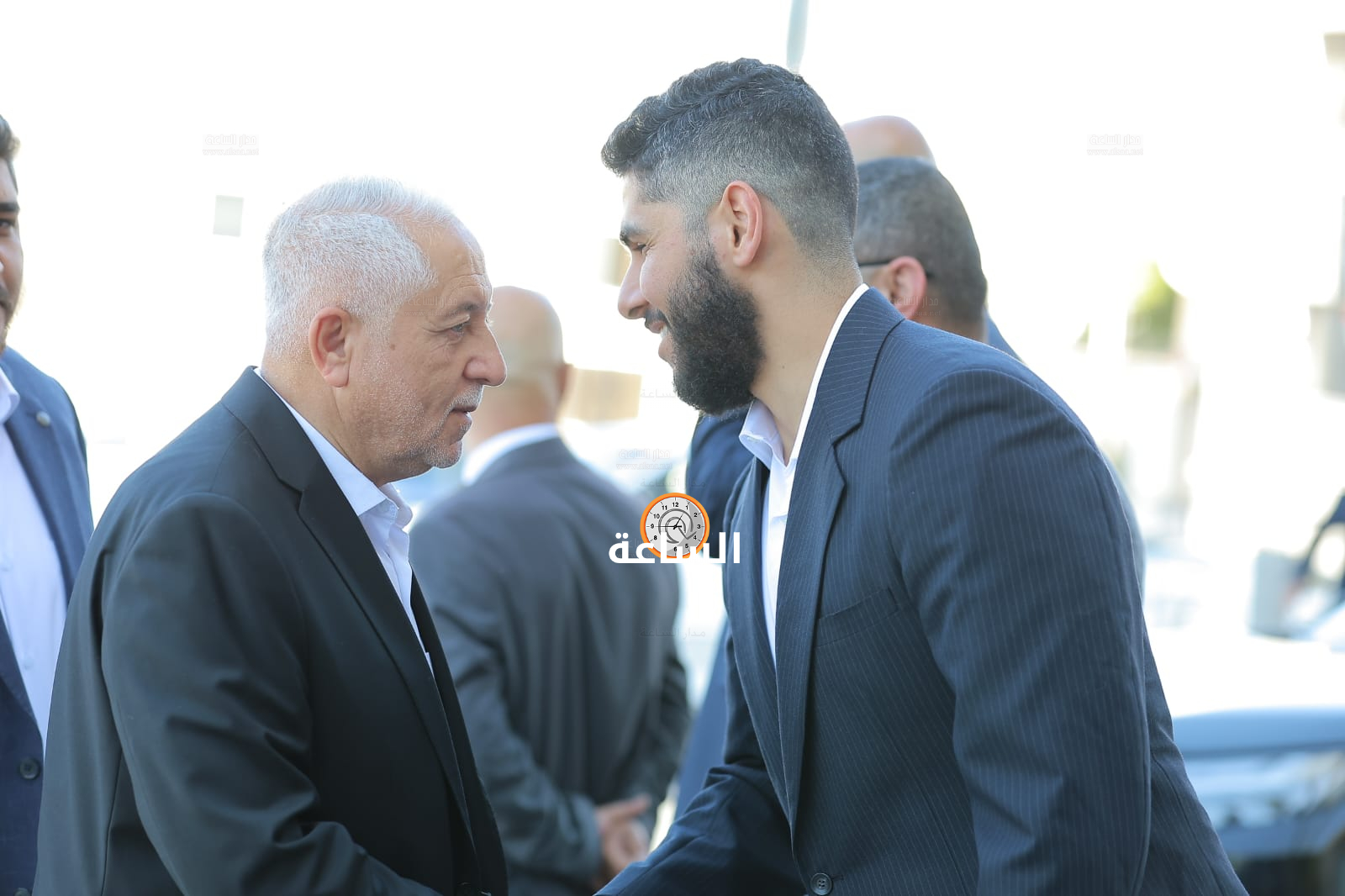 Madar Al-Saa Images 0.9382471749536997
