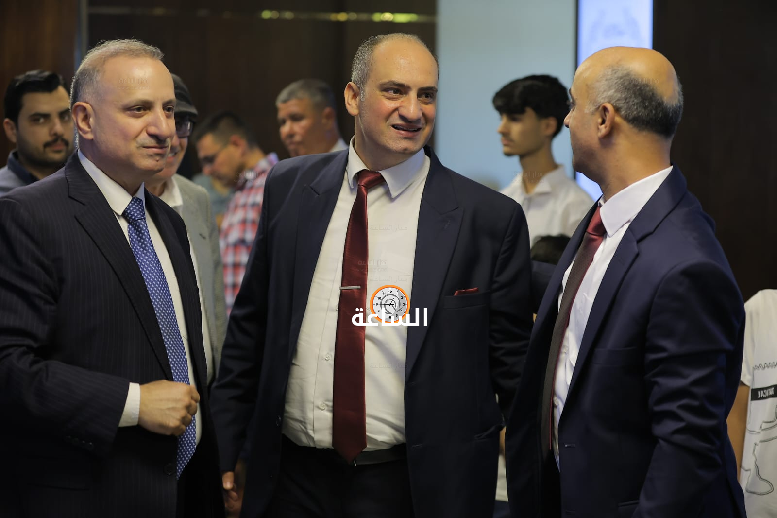 Madar Al-Saa Images 0.840904957216974