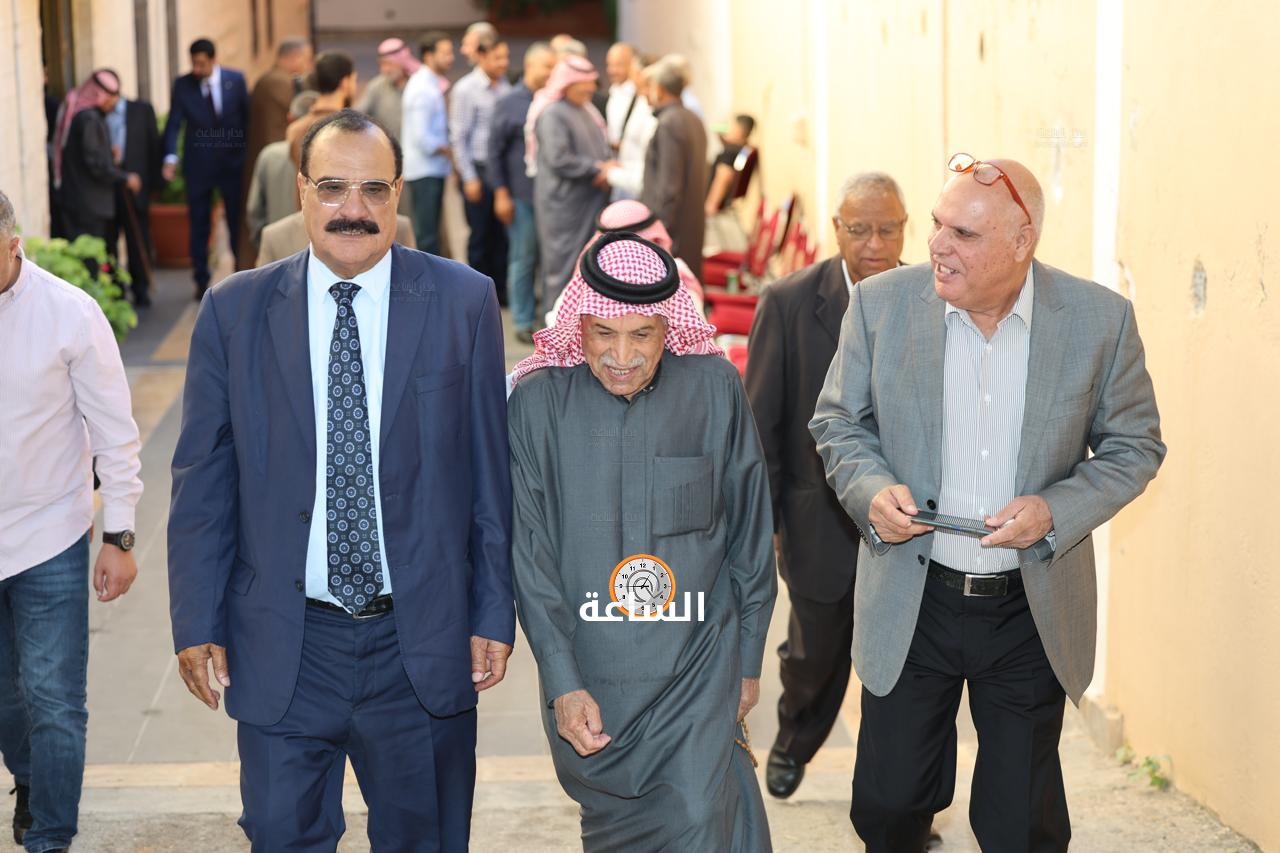 Madar Al-Saa Images 0.33198360894711465