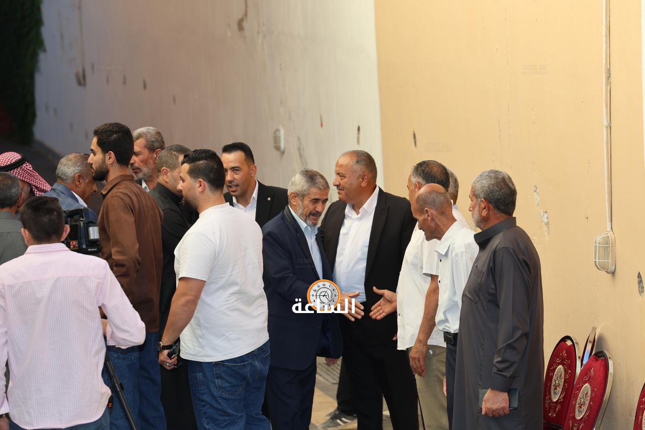 Madar Al-Saa Images 0.08993730414273582
