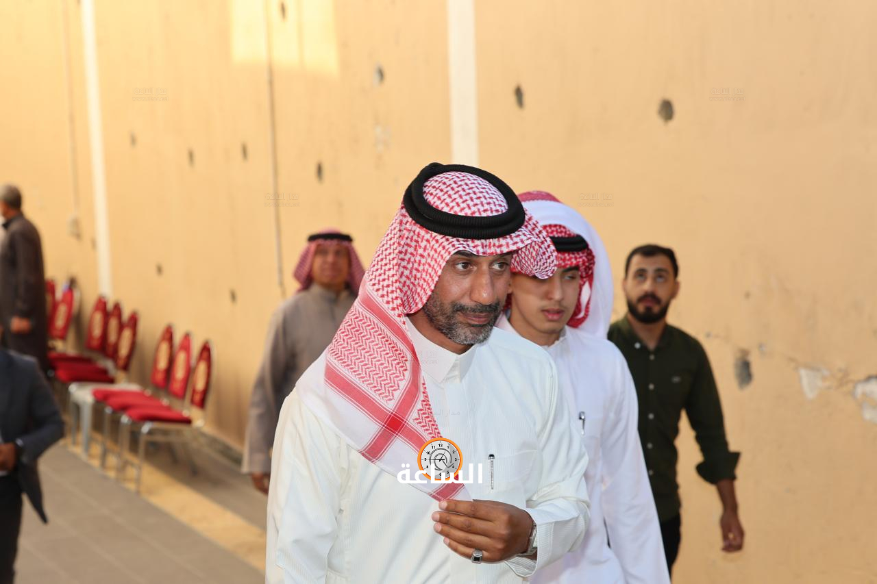 Madar Al-Saa Images 0.40034162548629637